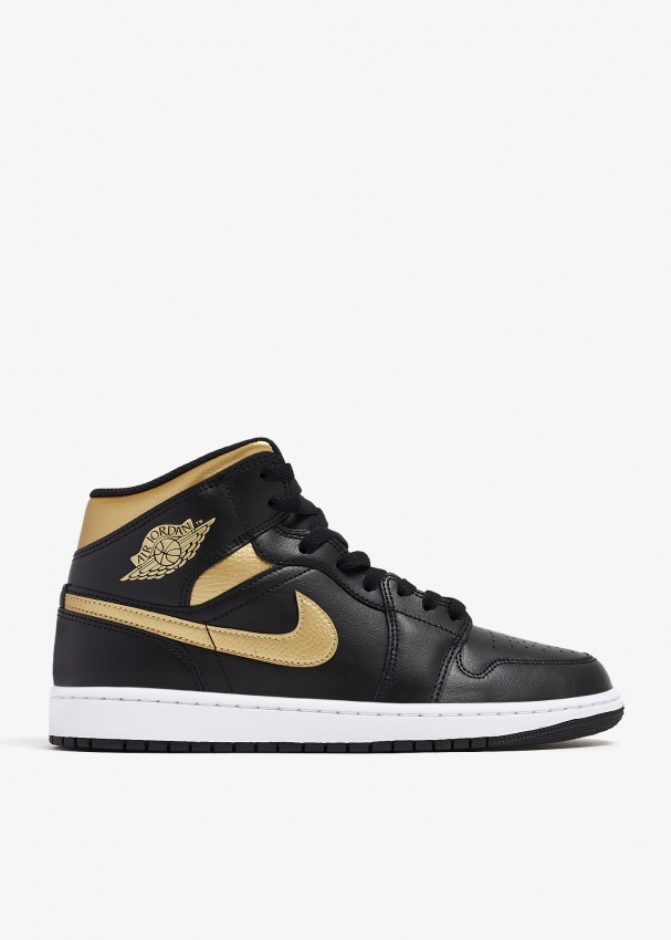 Nike Air Jordan 1 Mid sneakers for Men Black in Oman Level Shoes